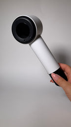Uscător profesional de păr plasma ionic – puternic, rapid și delicat