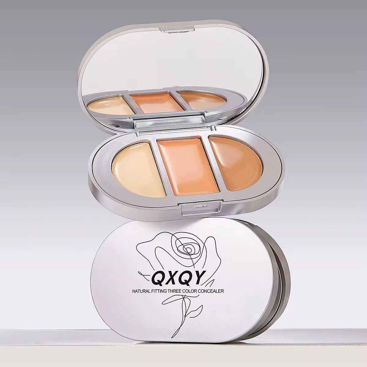 Paletă / Set cosmetic – versatilitate și finisaj profesional