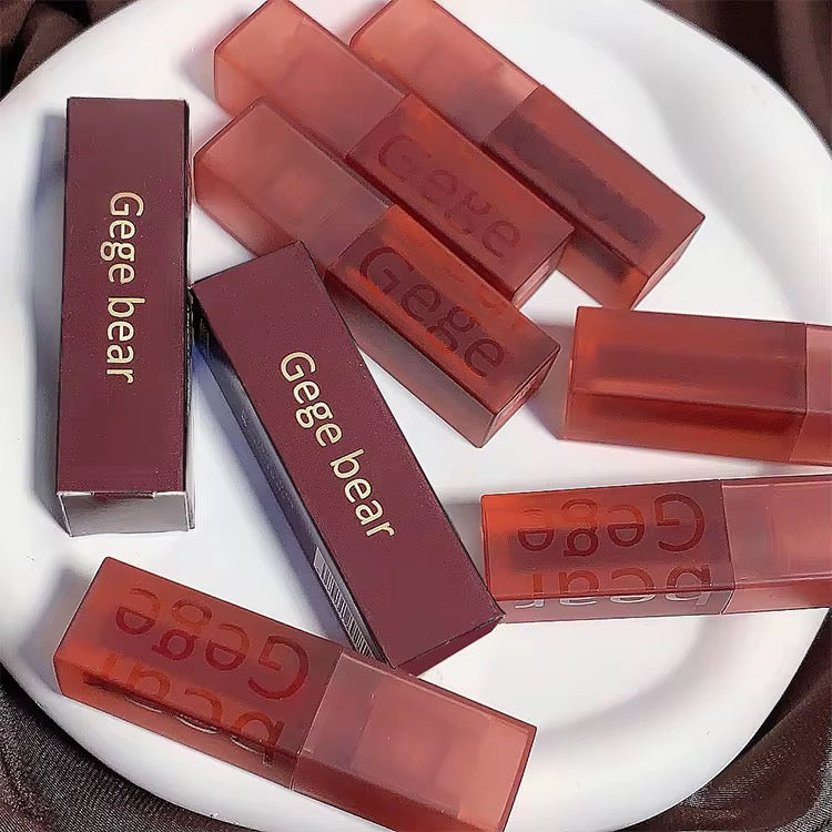 Luciu pentru buze Gegebear Velvet