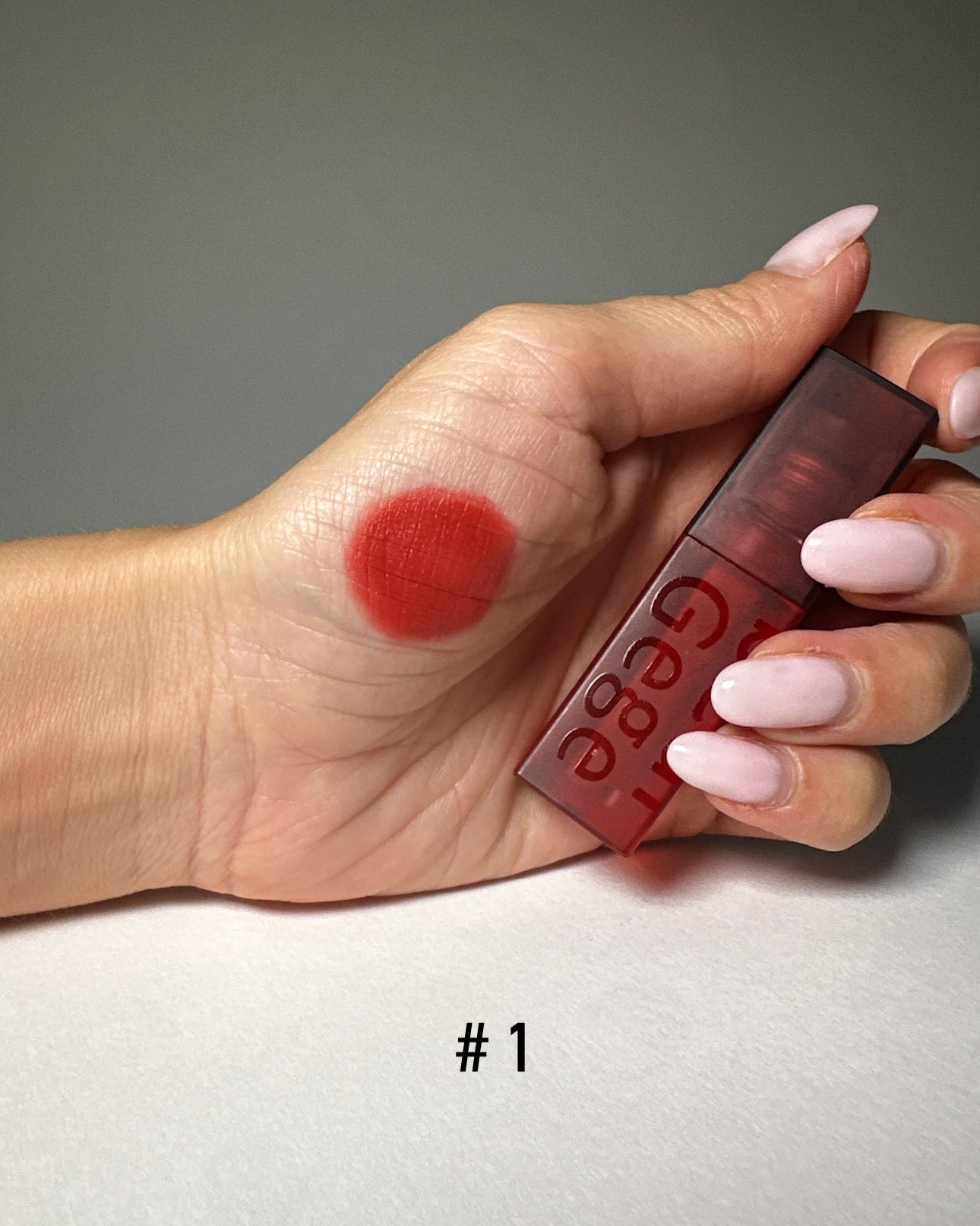 Luciu pentru buze Gegebear Velvet